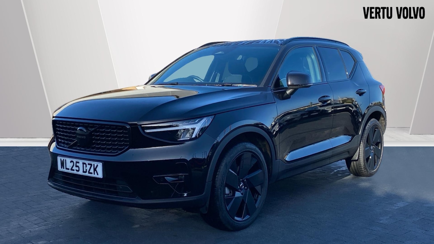 Used Volvo XC40 2025 for sale - 76542750: Photo 6