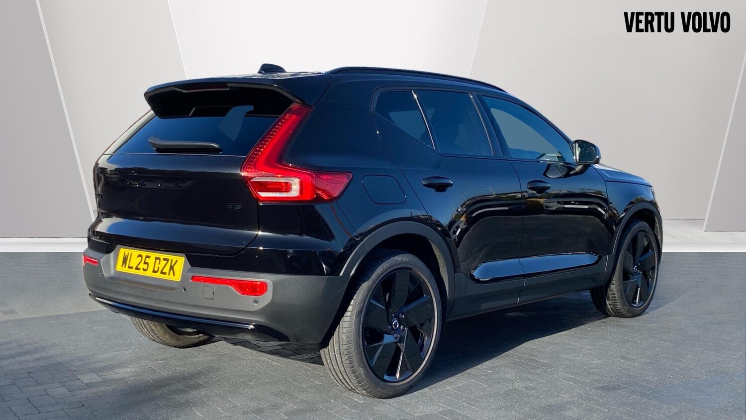 Used Volvo XC40 2025 for sale - 76542750: Photo 7