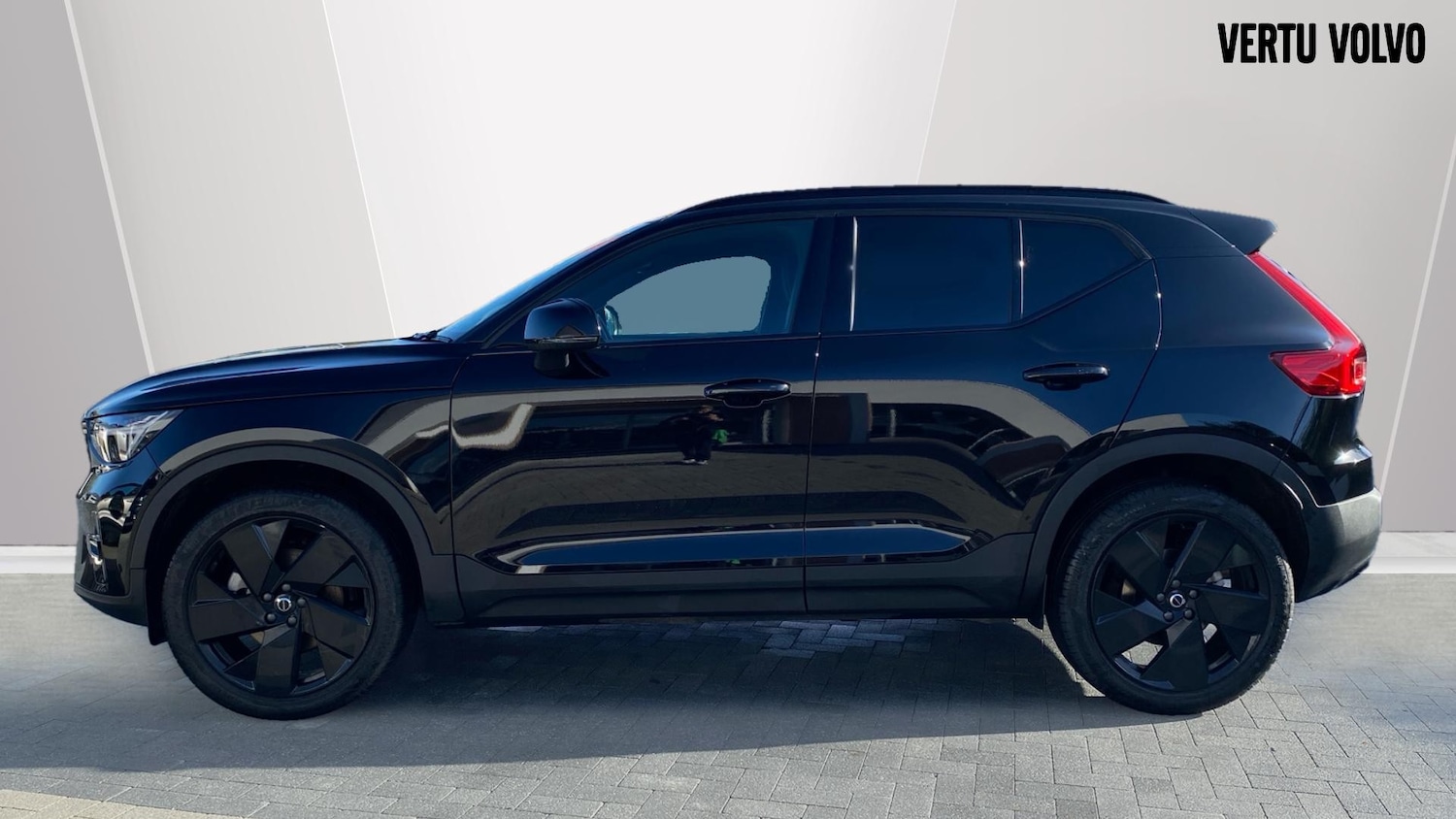 Used Volvo XC40 2025 for sale - 76542750: Photo 8