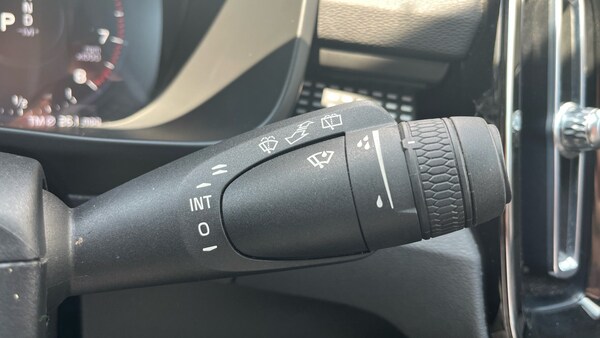 Used Volvo XC40 2022 for sale - 75399205: Photo 25