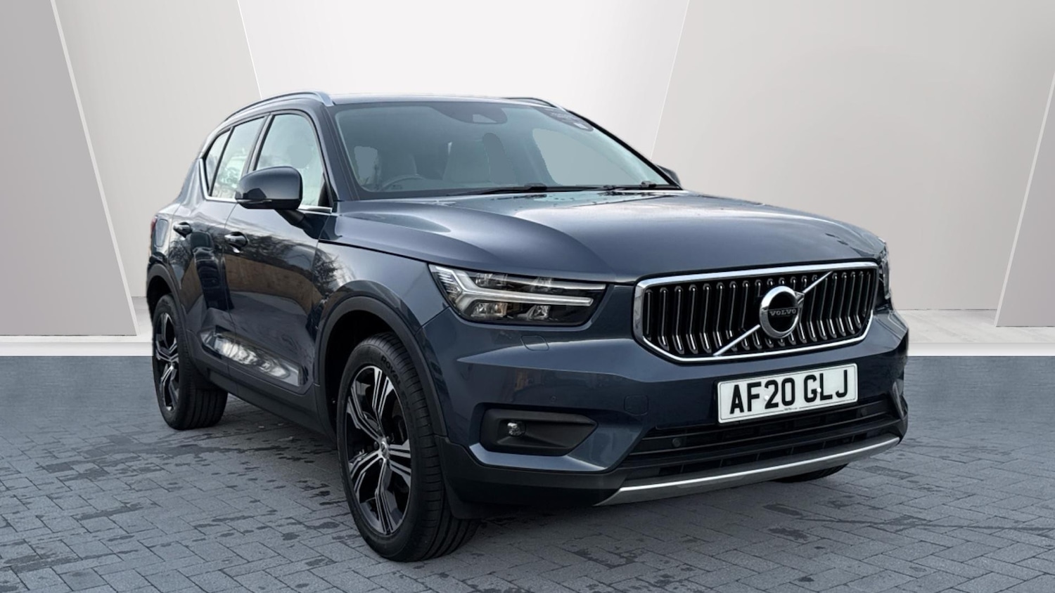 Used Volvo XC40 2020 for sale - 76625602: Photo 1