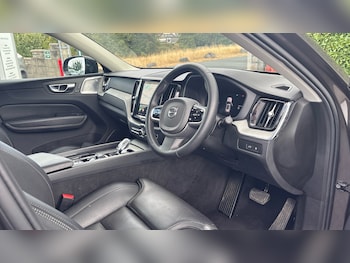 Used Volvo XC60 2025 for sale - 79488862: Photo