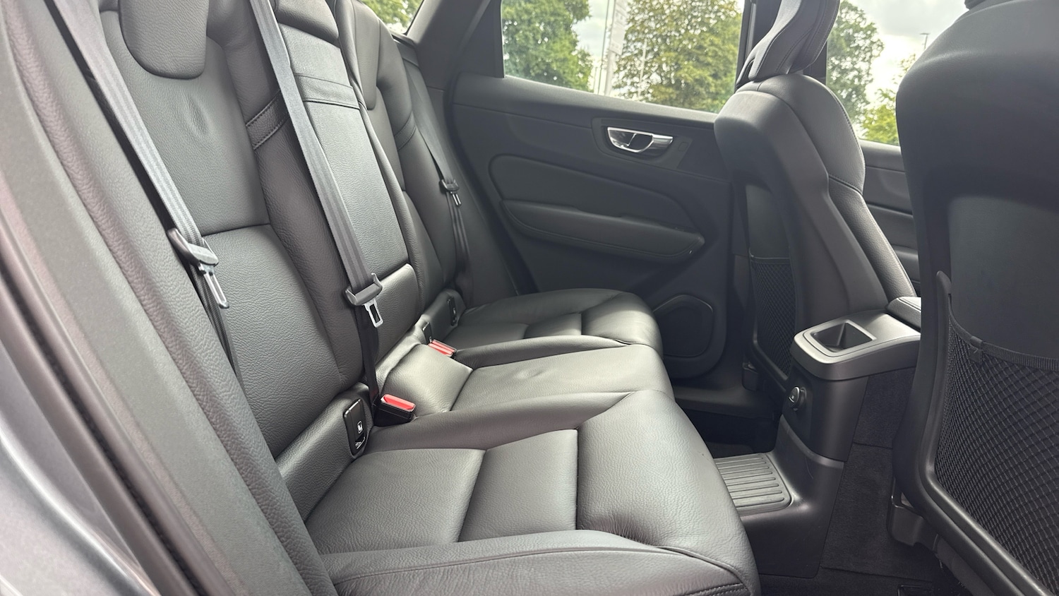 Used Volvo XC60 2021 for sale - 76833969: Photo 10