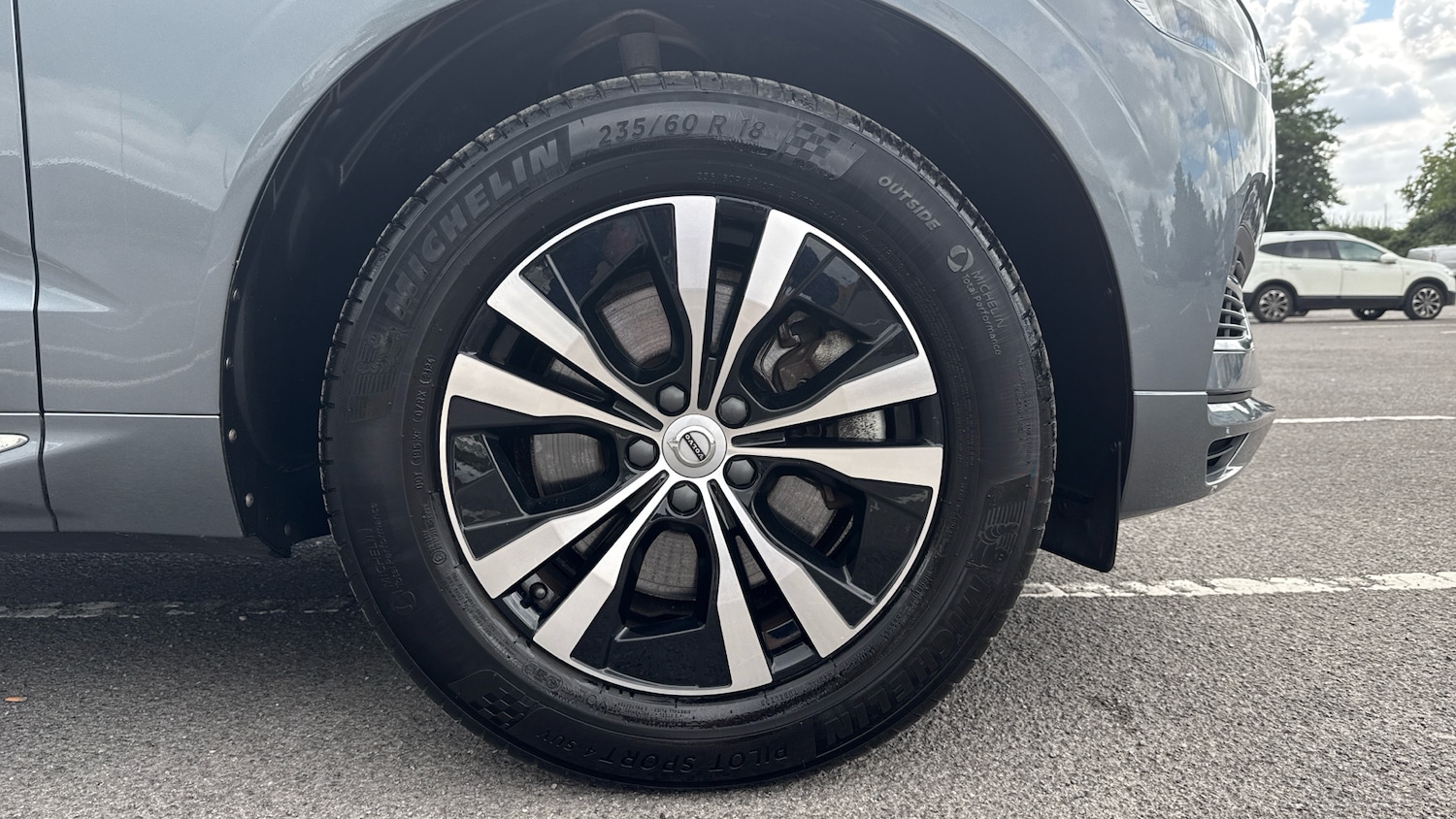 Used Volvo XC60 2021 for sale - 76833969: Photo 16