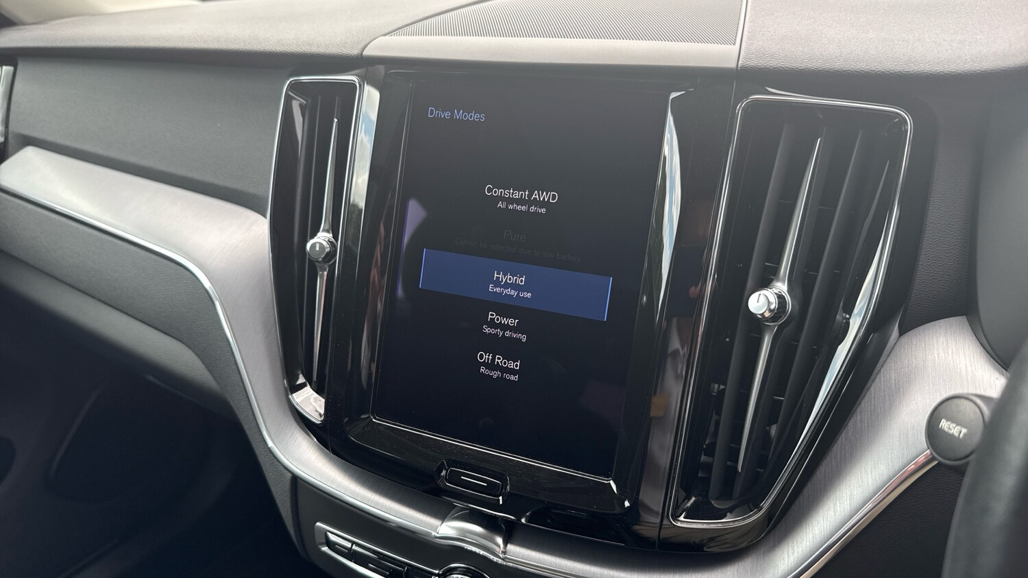 Used Volvo XC60 2021 for sale - 76833969: Photo 33