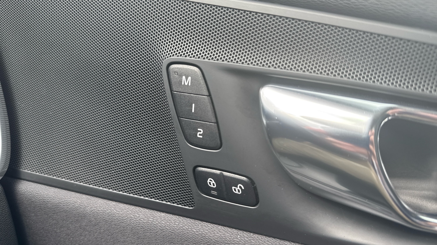 Used Volvo XC60 2021 for sale - 76833969: Photo 44