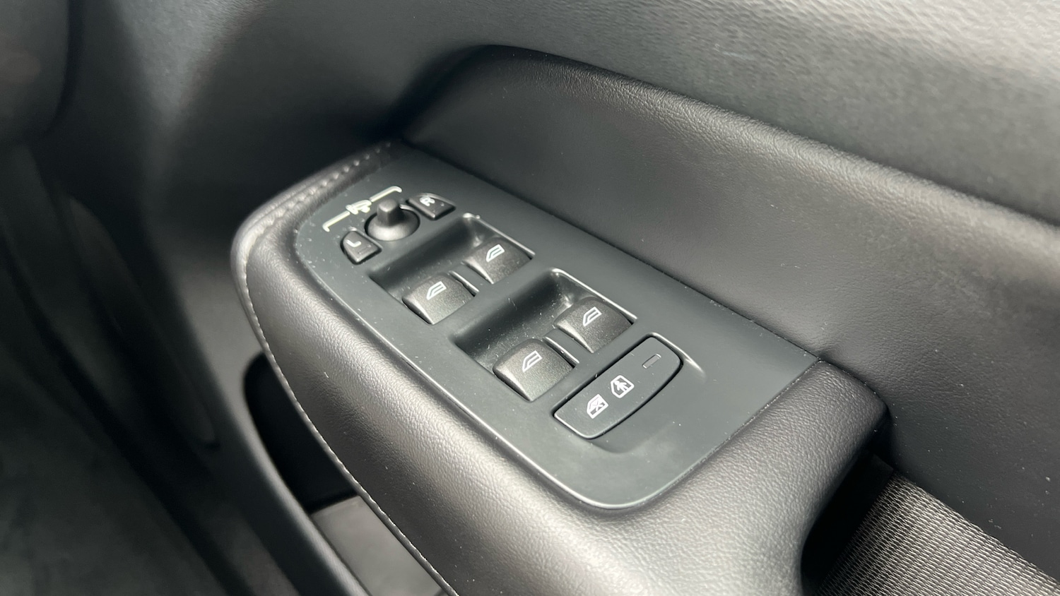 Used Volvo XC60 2023 for sale - 78164698: Photo 22