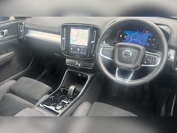 Used Volvo XC40 2025 for sale - 79568768: Photo
