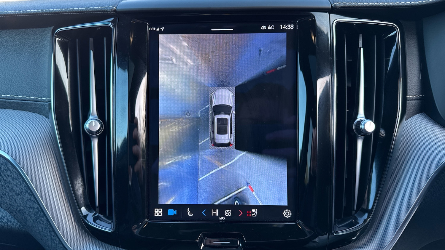 Used Volvo XC60 2022 for sale - 77406848: Photo 18