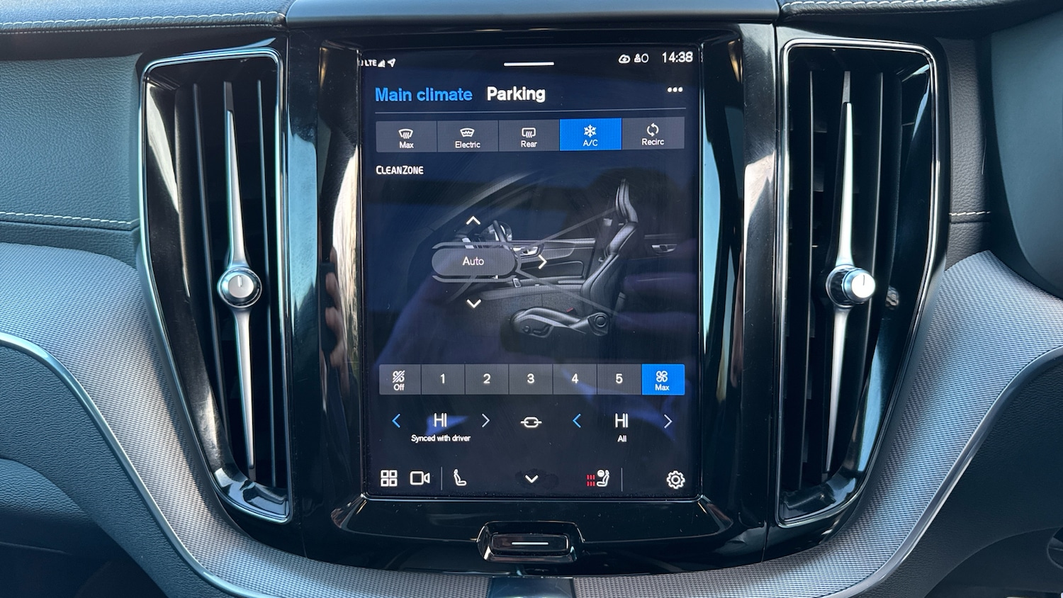 Used Volvo XC60 2022 for sale - 77406848: Photo 19