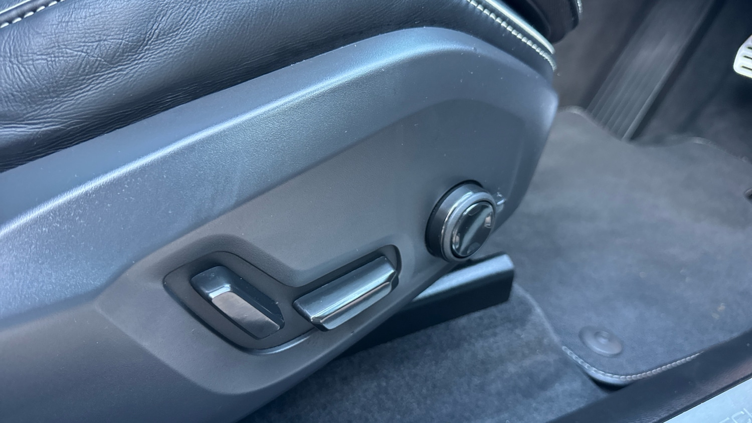 Used Volvo XC60 2022 for sale - 77406848: Photo 25