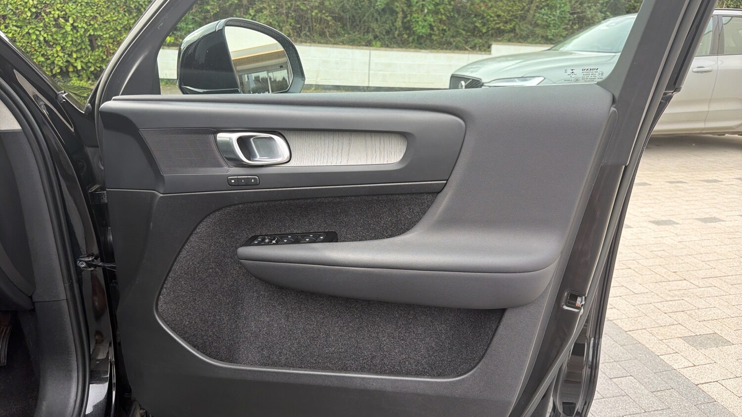 Used Volvo XC40 2022 for sale - 78197266: Photo 29