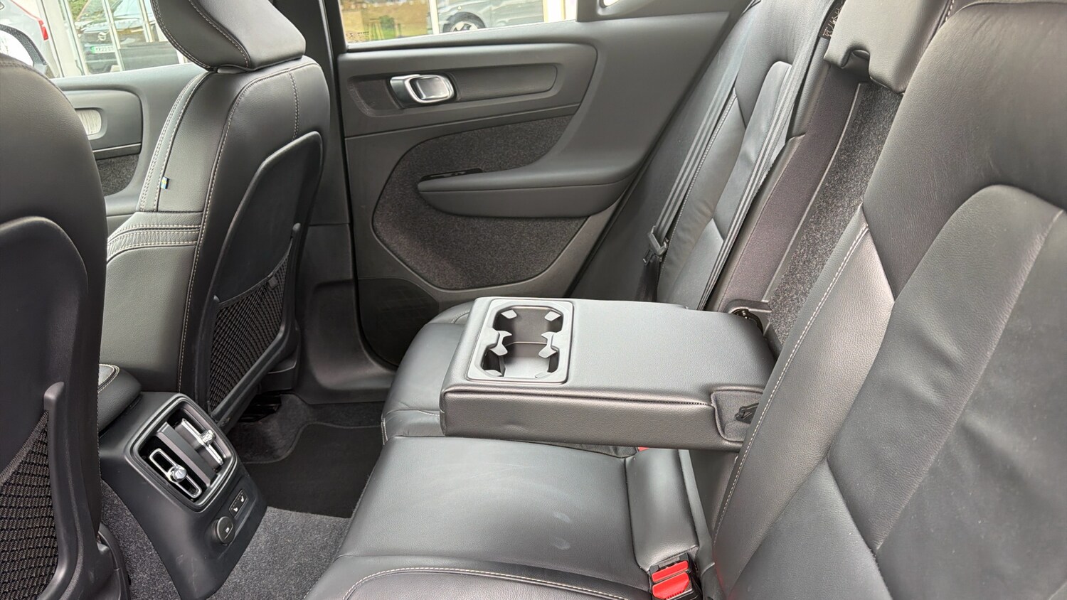 Used Volvo XC40 2022 for sale - 78197266: Photo 33