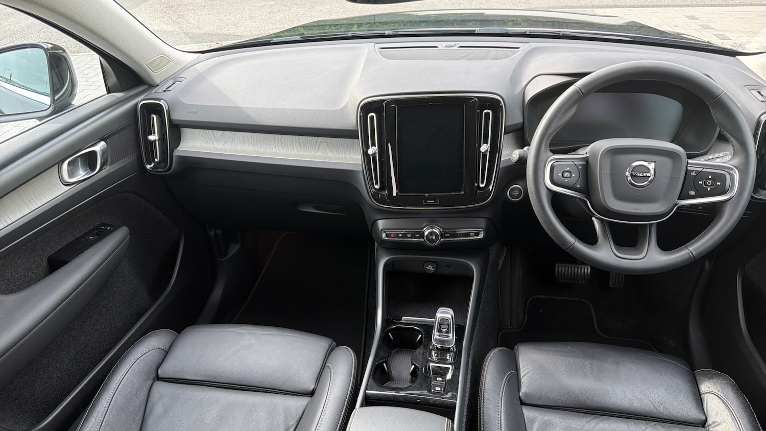 Used Volvo XC40 2022 for sale - 78197266: Photo 5