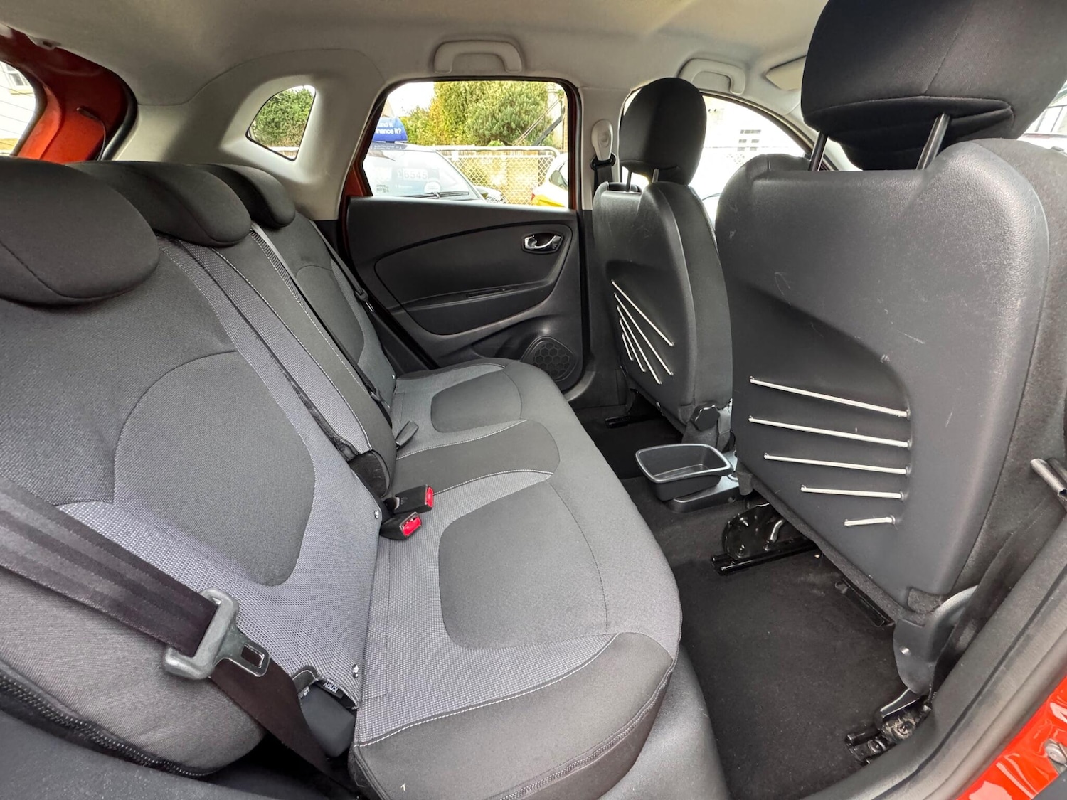 Used Renault Captur 2016 for sale - 76691160: Photo 23