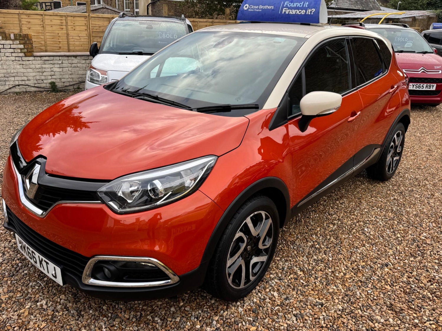 Used Renault Captur 2016 for sale - 76691160: Photo 7