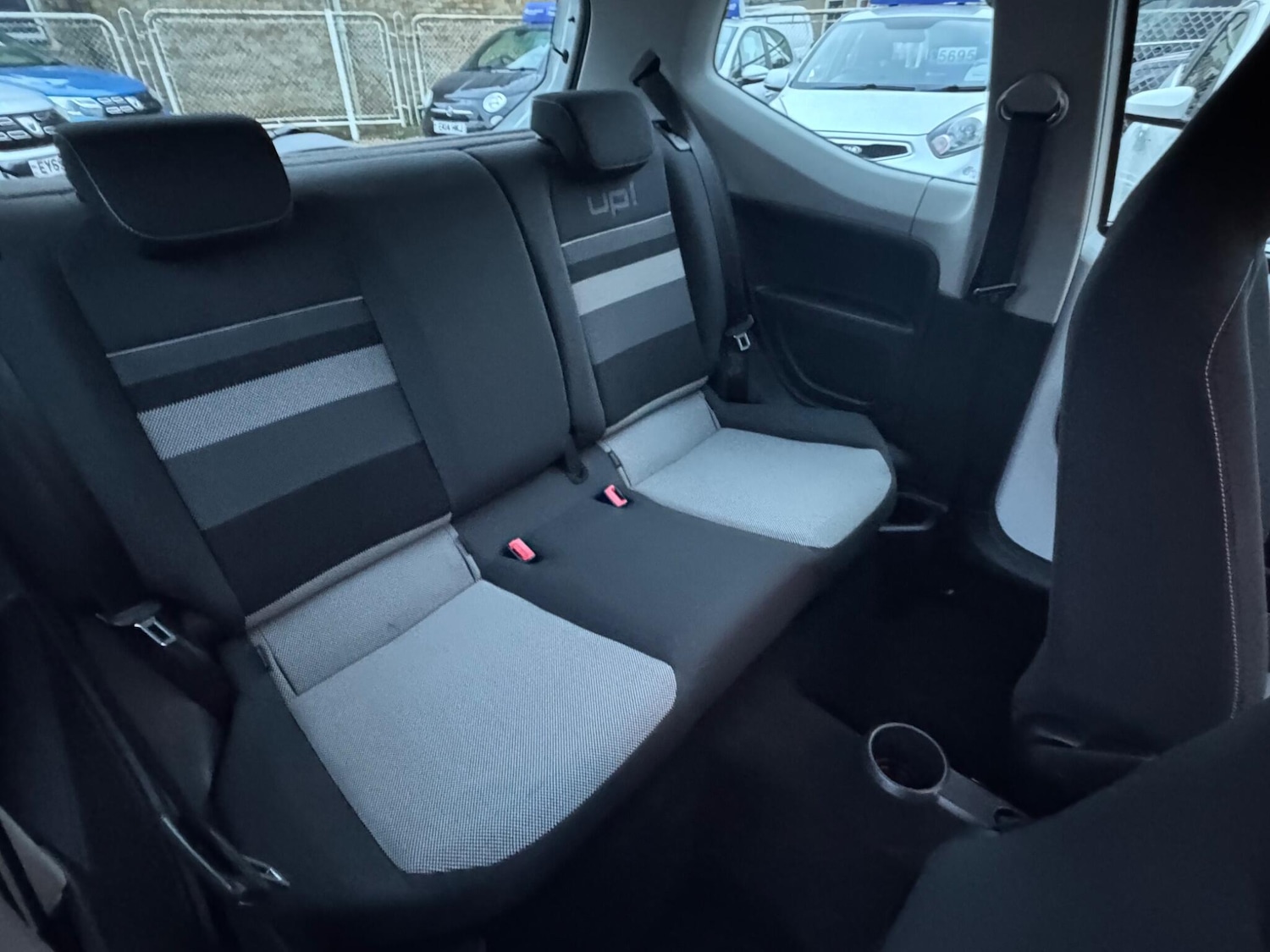 Used Volkswagen up! 2016 for sale - 77029286: Photo 16