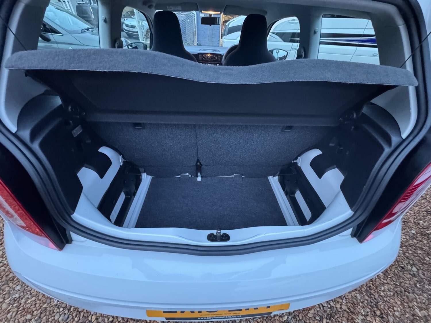 Used Volkswagen up! 2016 for sale - 77029286: Photo 21