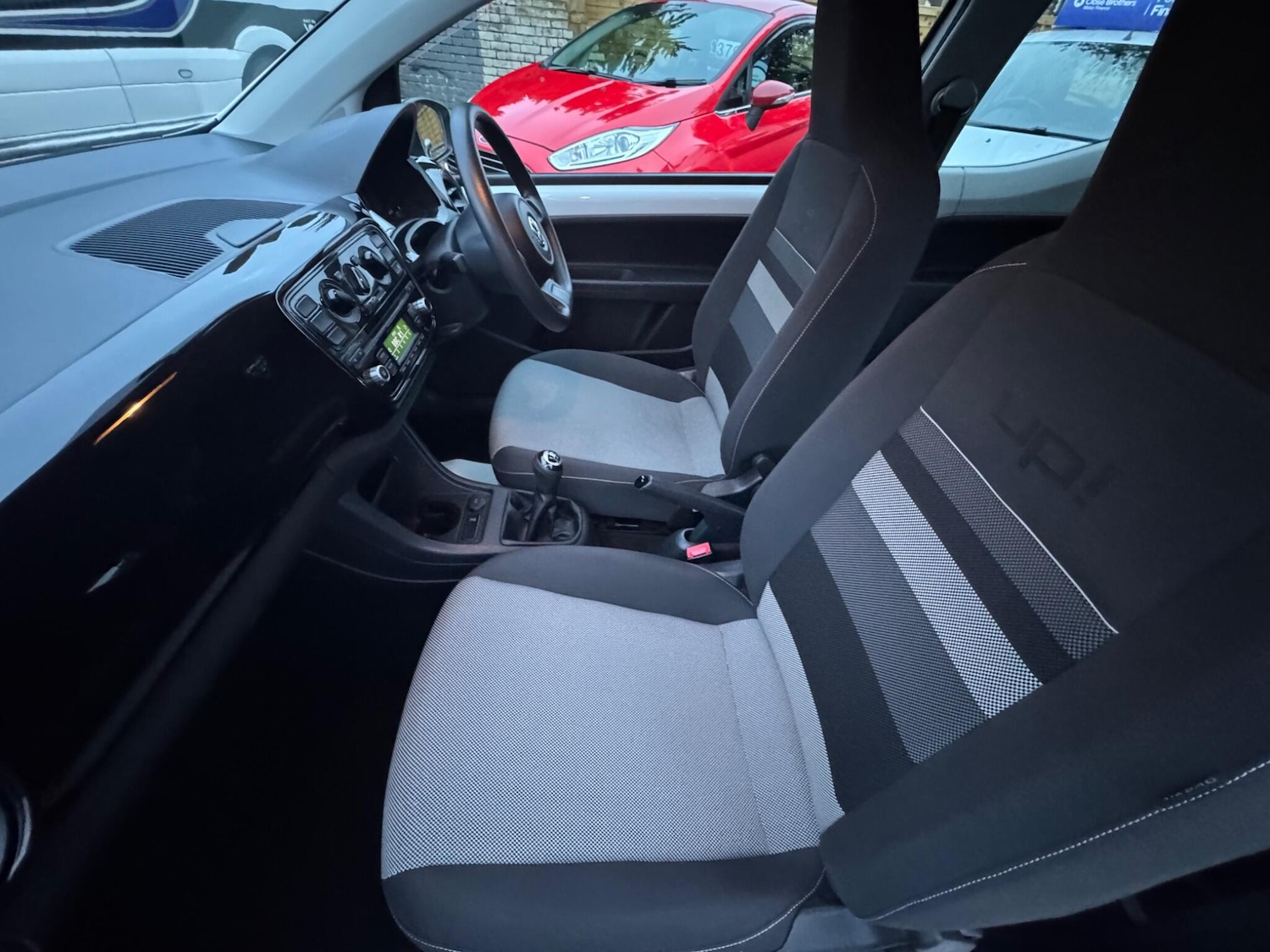 Used Volkswagen up! 2016 for sale - 77029286: Photo 22