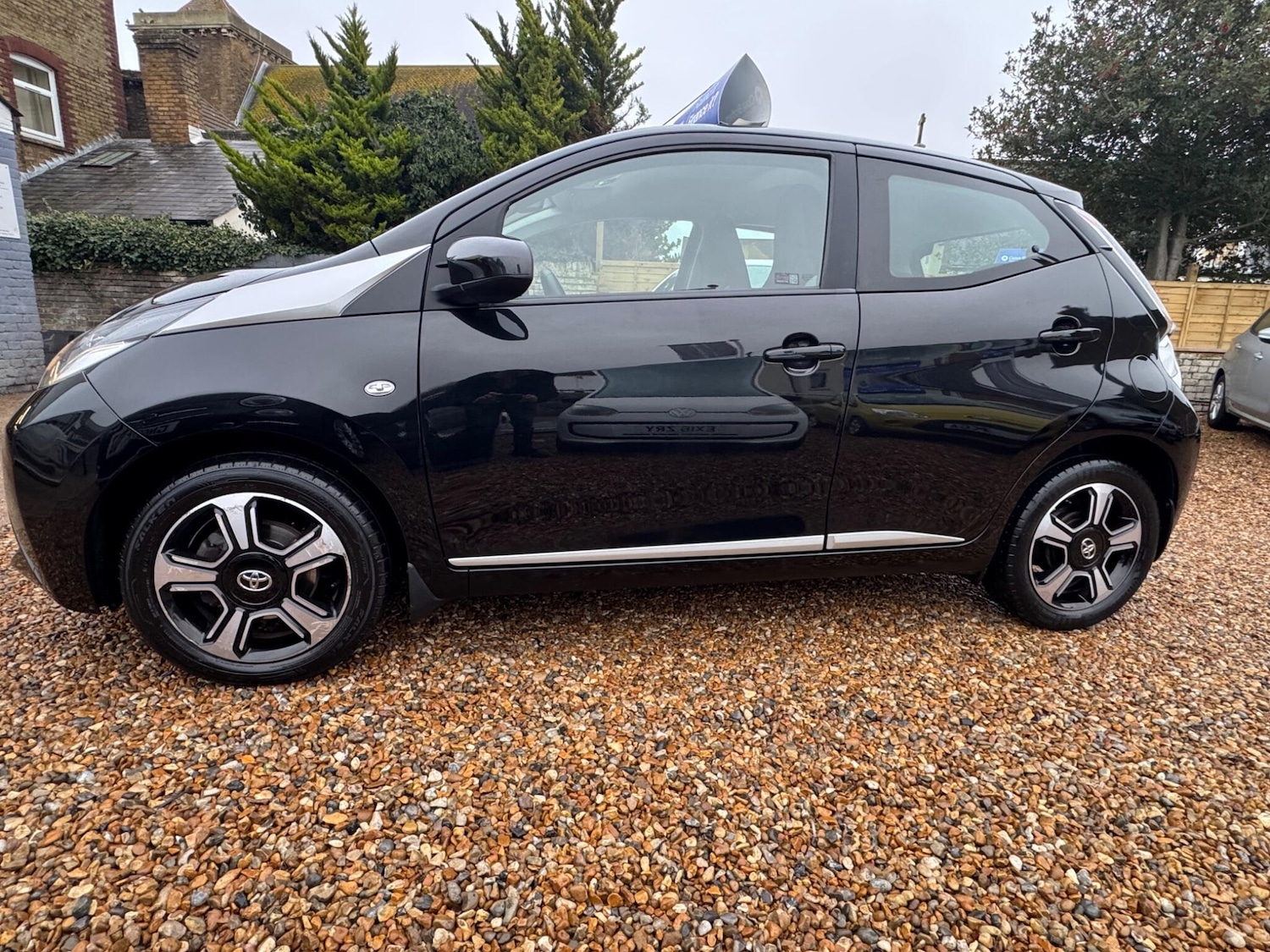 Used Toyota AYGO 2015 for sale - 77191606: Photo 11