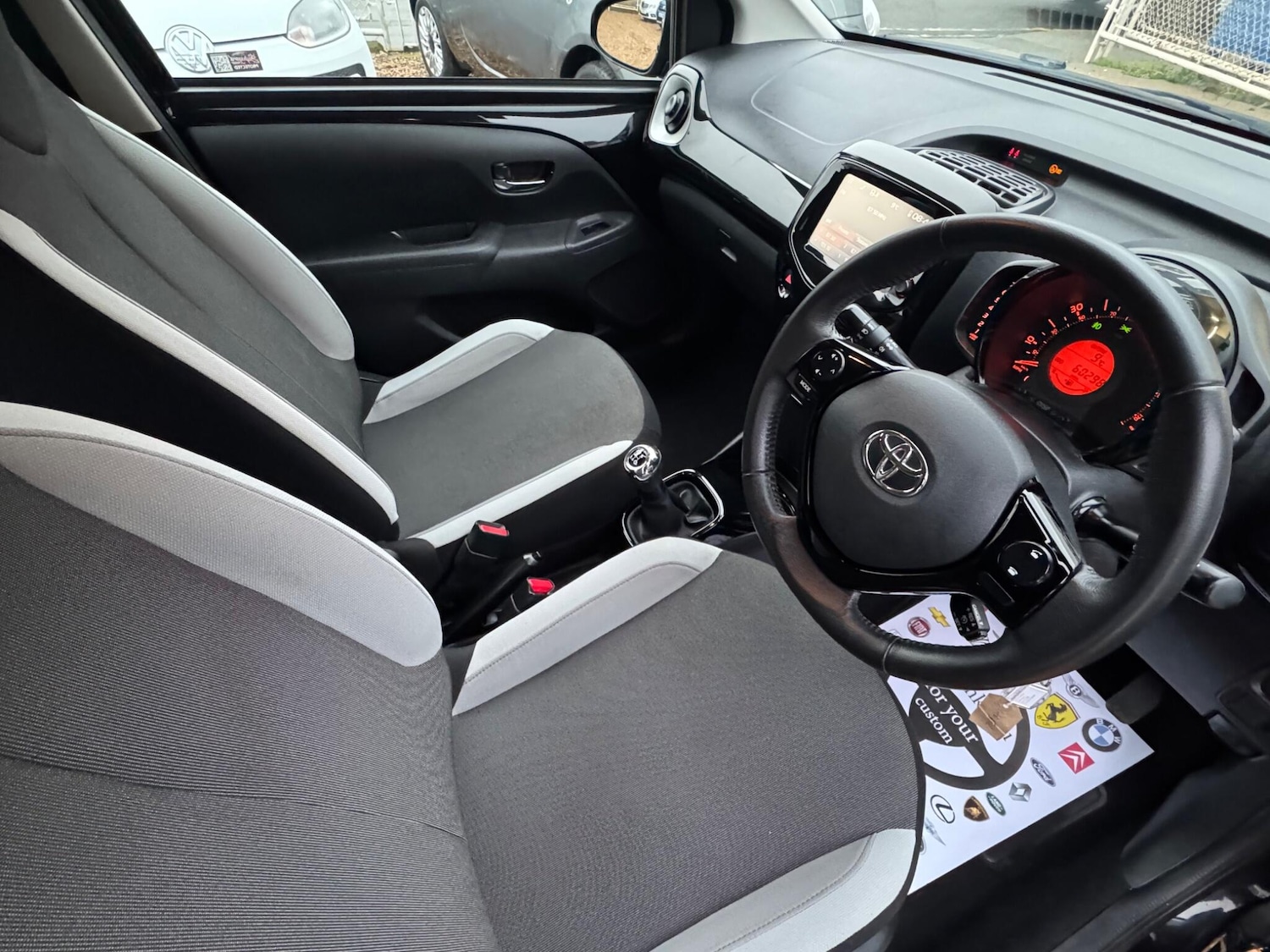 Used Toyota AYGO 2015 for sale - 77191606: Photo 19