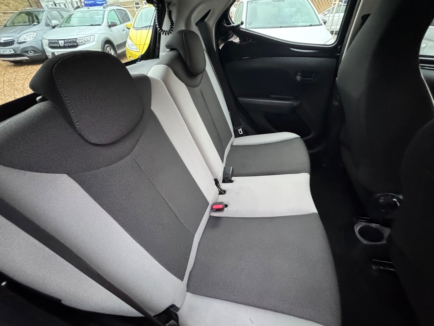 Used Toyota AYGO 2015 for sale - 77191606: Photo 21
