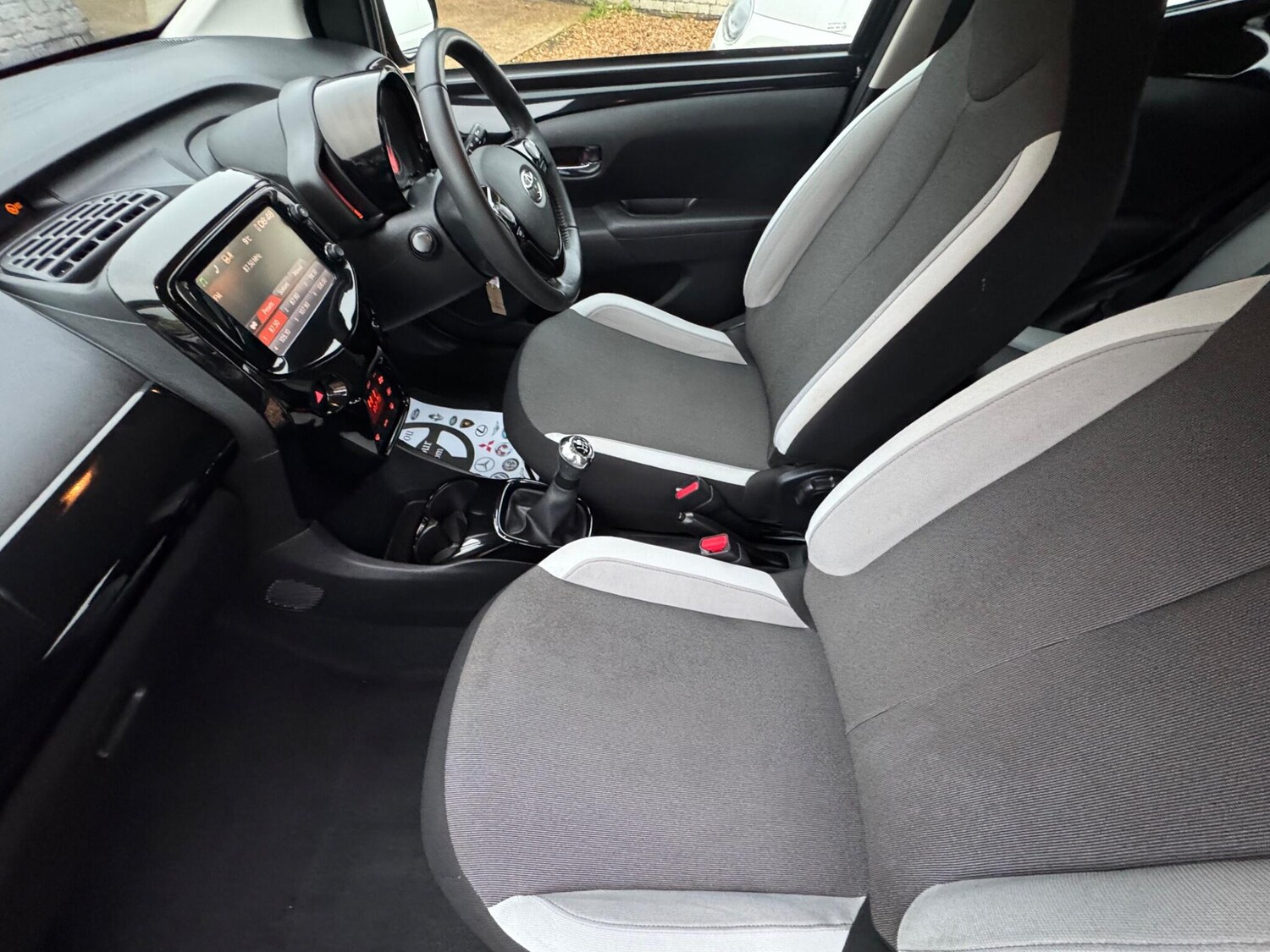 Used Toyota AYGO 2015 for sale - 77191606: Photo 35