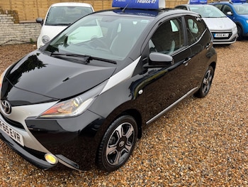 Used Toyota AYGO 2015 for sale - 77191606: Photo