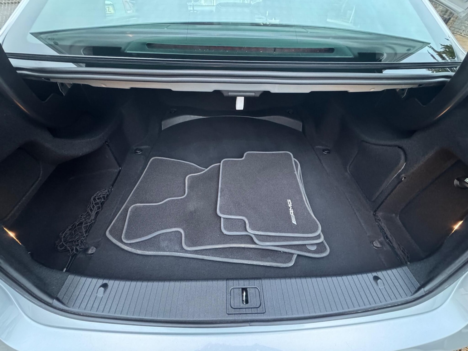 Used Mercedes-Benz E Class 2011 for sale - 77120725: Photo 33