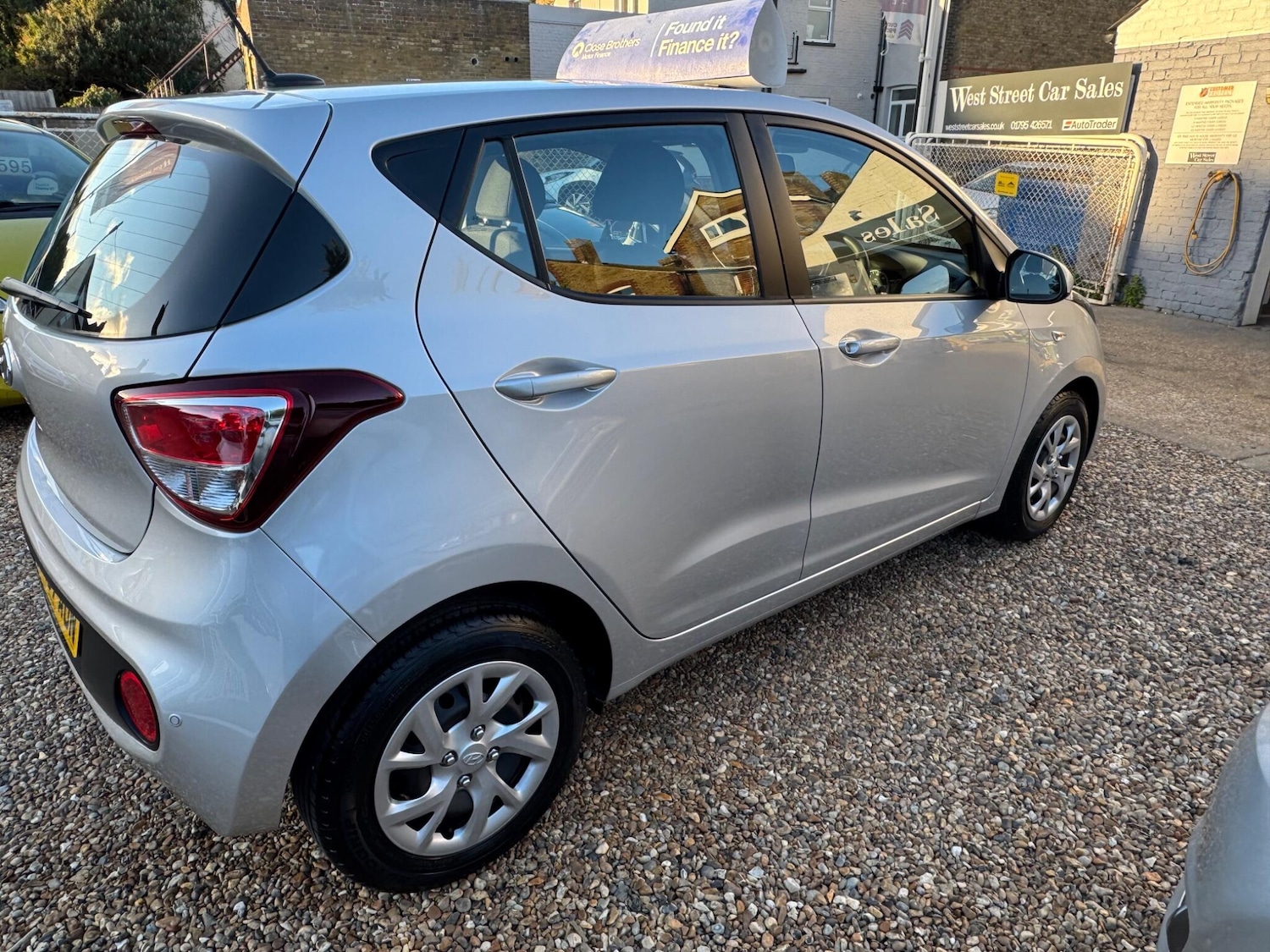 Used Hyundai i10 for sale - 77214803: Photo 10