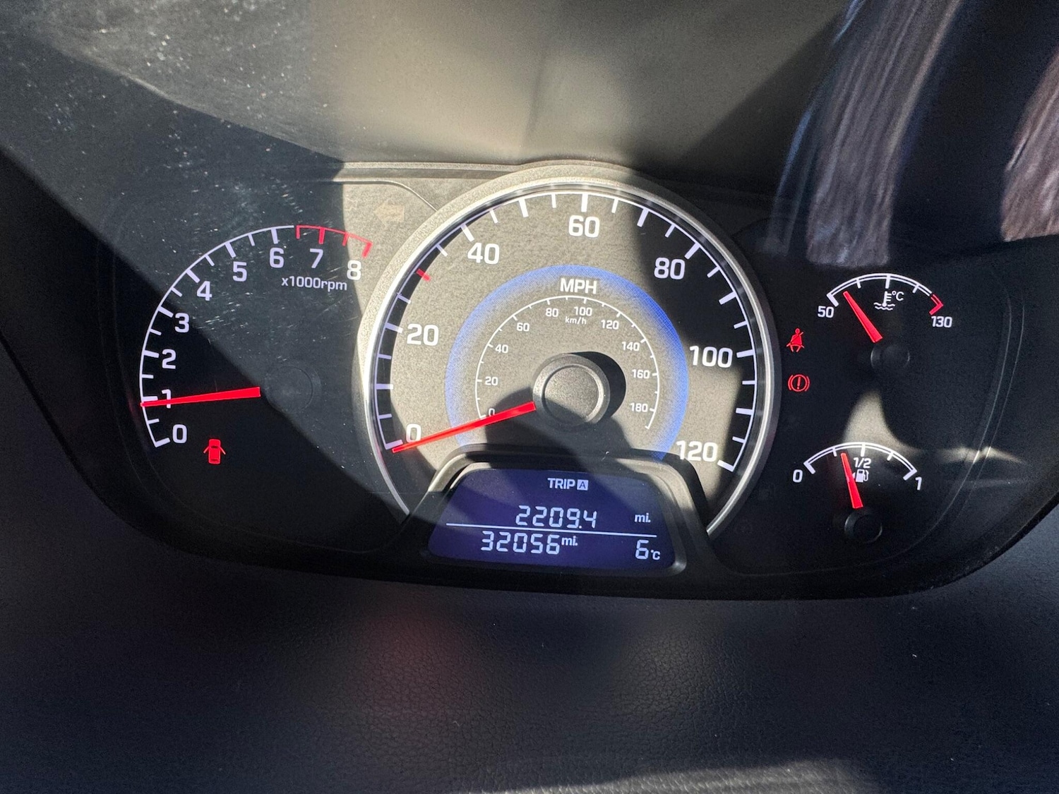 Used Hyundai i10 for sale - 77214803: Photo 25