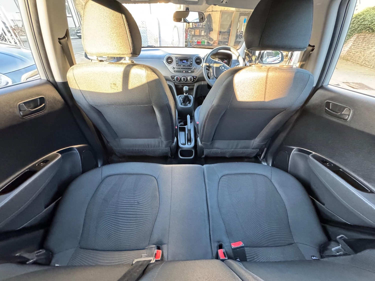 Used Hyundai i10 for sale - 77214803: Photo 27