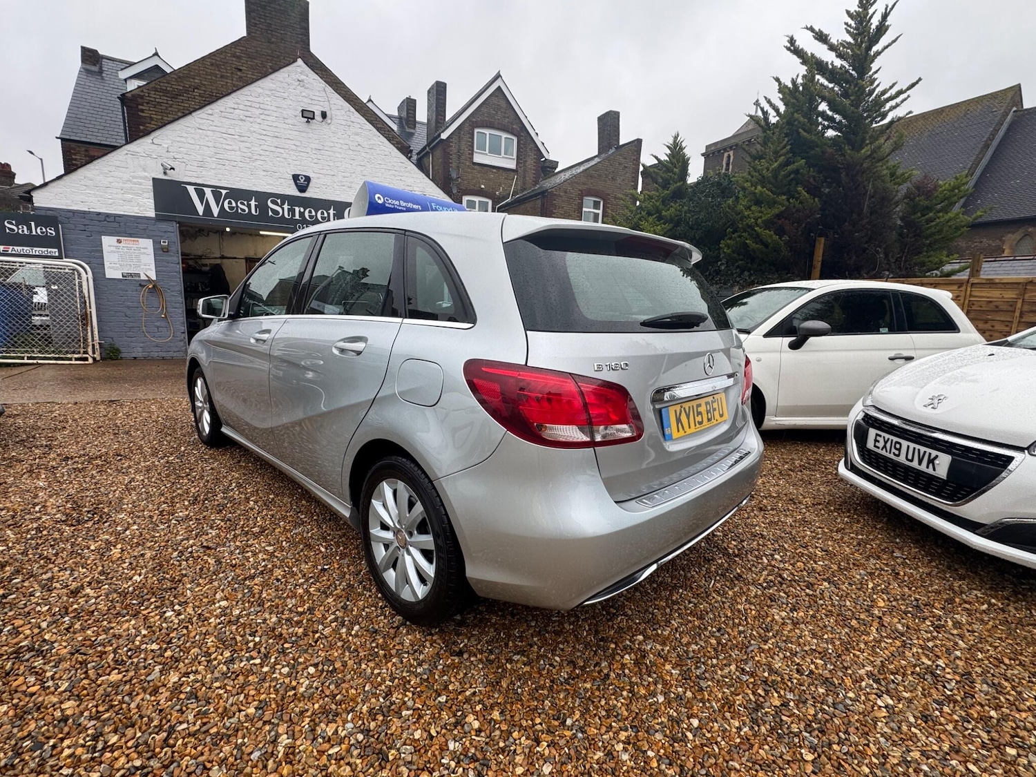 Used Mercedes-Benz B Class 2015 for sale - 77155677: Photo 8