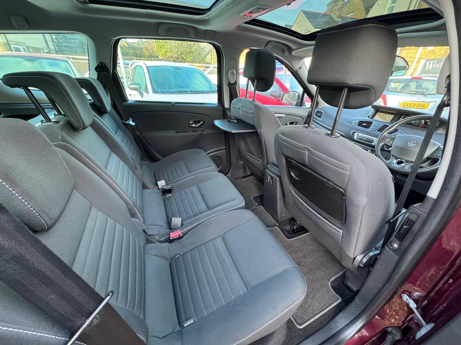 Used Renault Grand Scenic 2015 for sale - 77396199: Photo 24