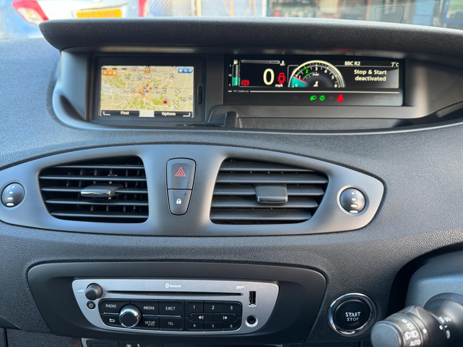 Used Renault Grand Scenic 2015 for sale - 77396199: Photo 36