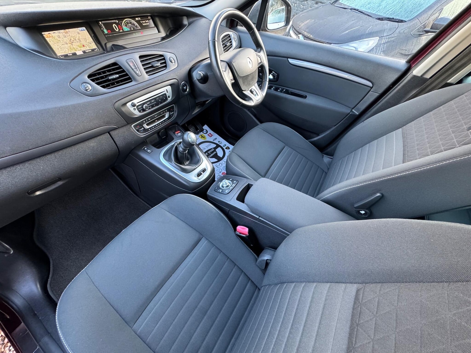 Used Renault Grand Scenic 2015 for sale - 77396199: Photo 44