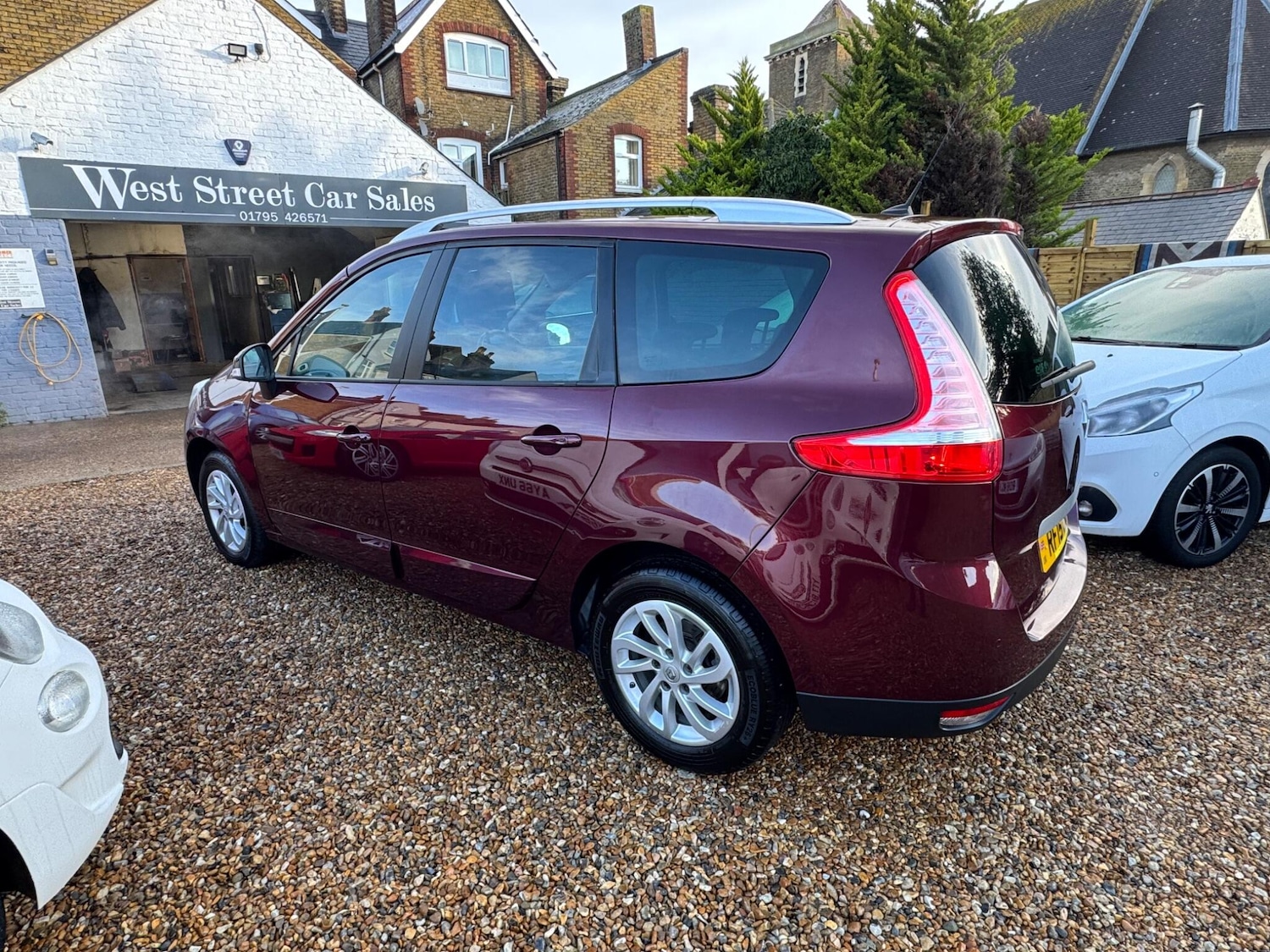 Used Renault Grand Scenic 2015 for sale - 77396199: Photo 5