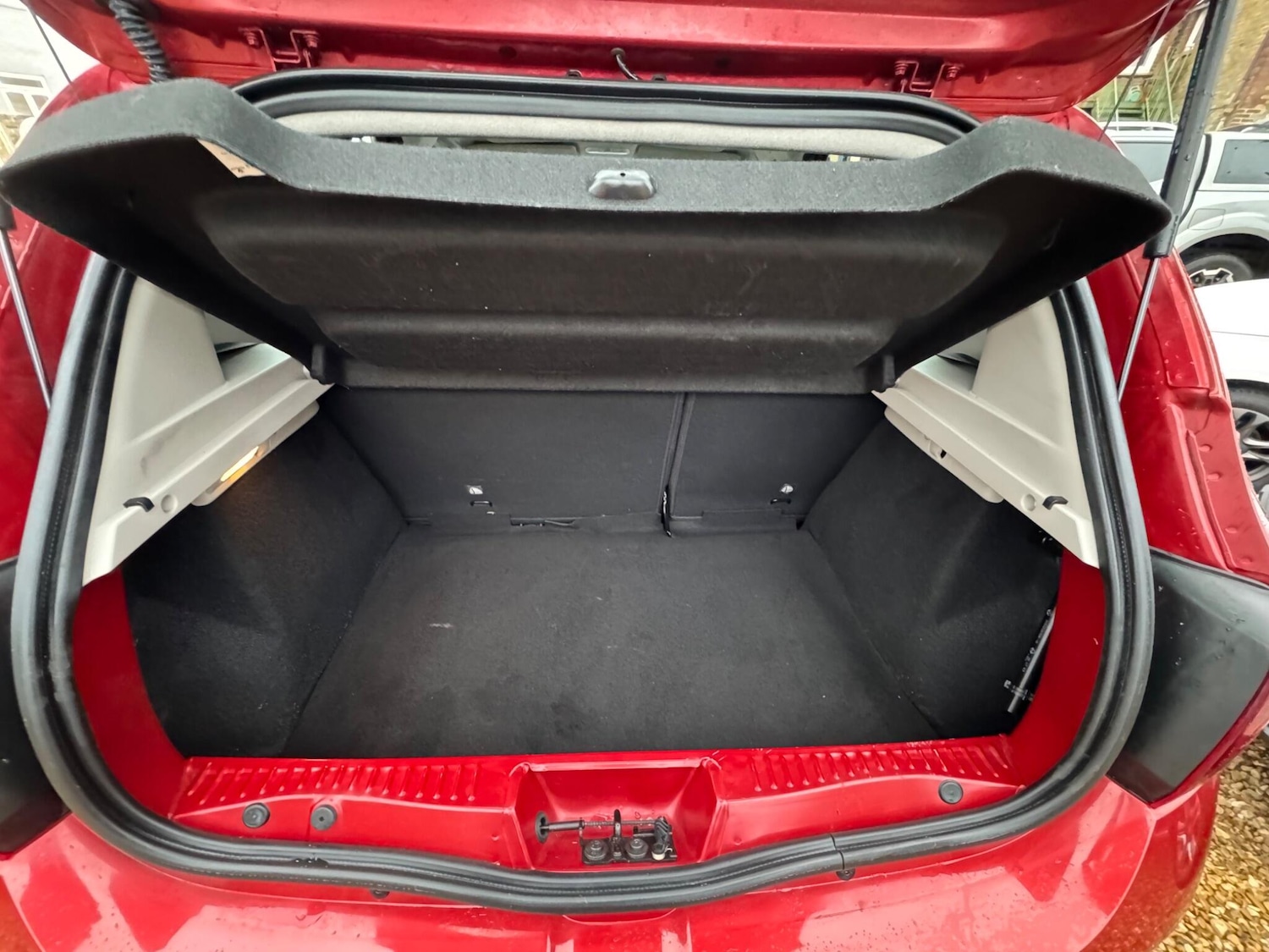 Used Dacia Sandero Stepway 2017 for sale - 77144464: Photo 24