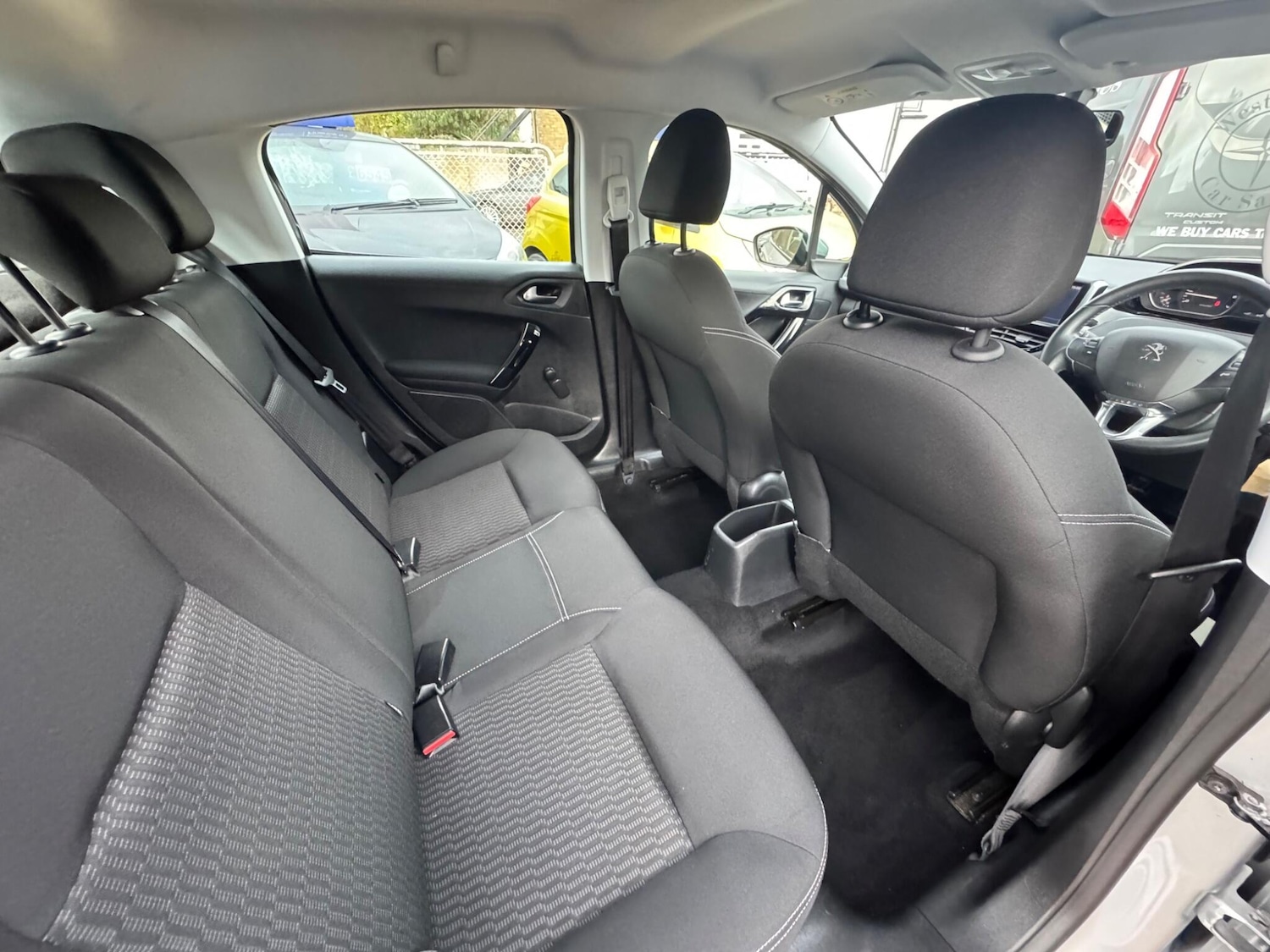 Used Peugeot 208 2018 for sale - 76991705: Photo 19