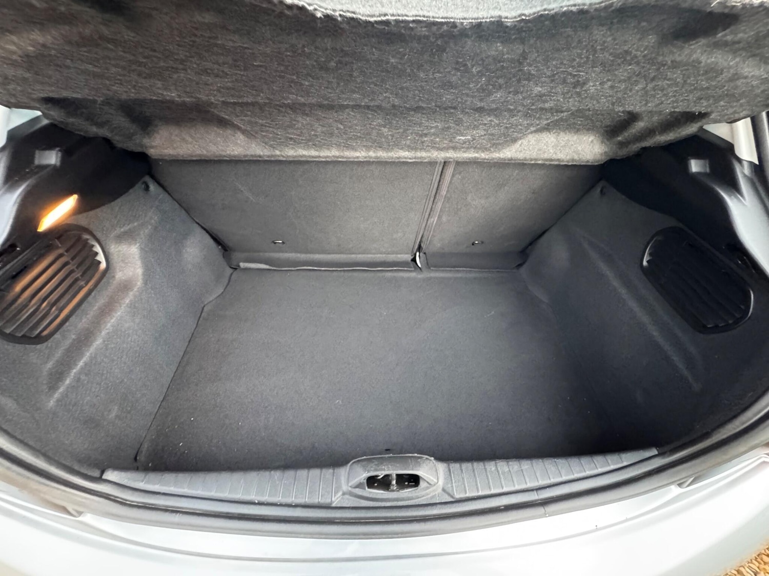 Used Peugeot 208 2018 for sale - 76991705: Photo 23