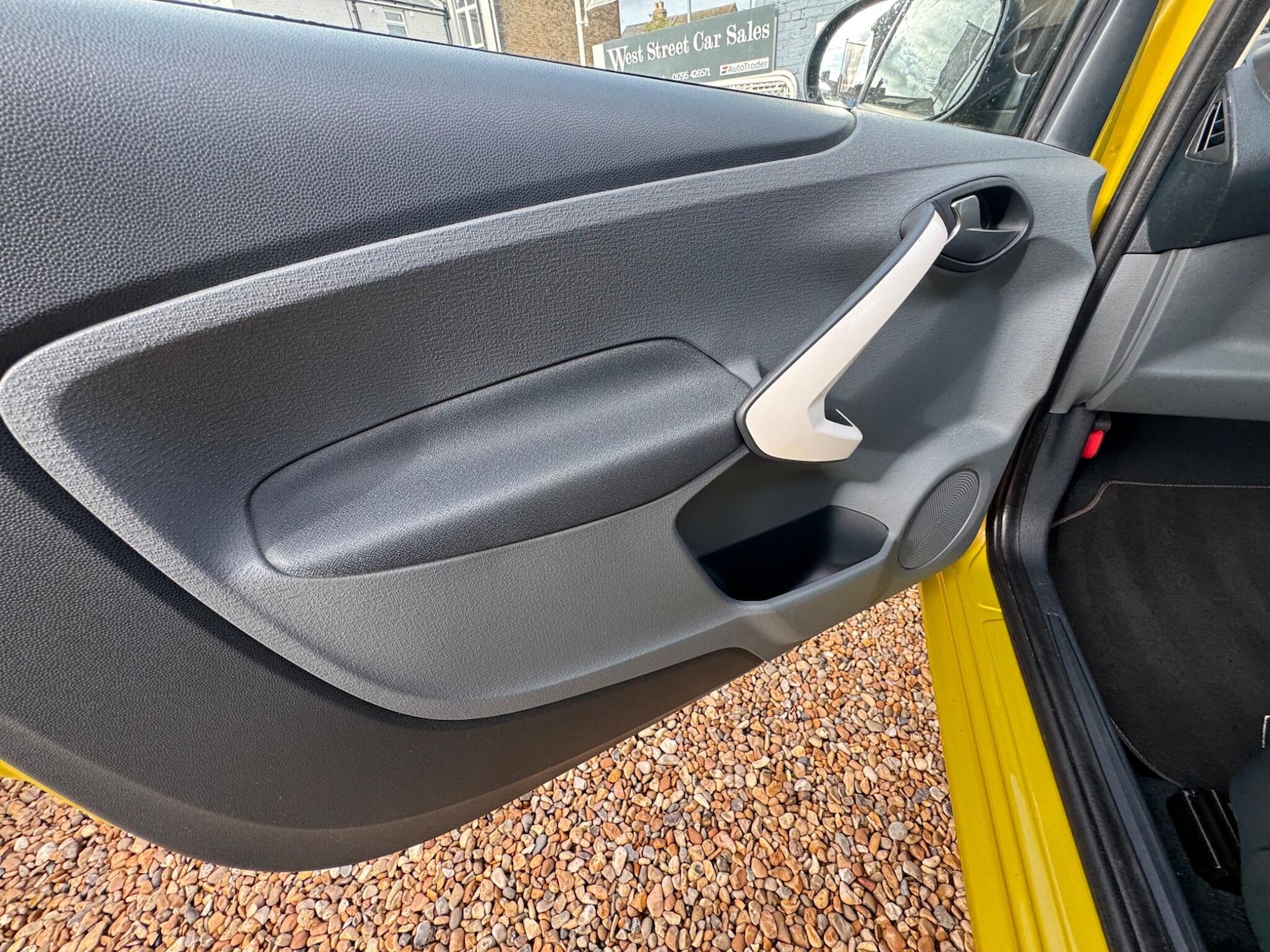 Used Ford Ka 2015 for sale - 76691162: Photo 24