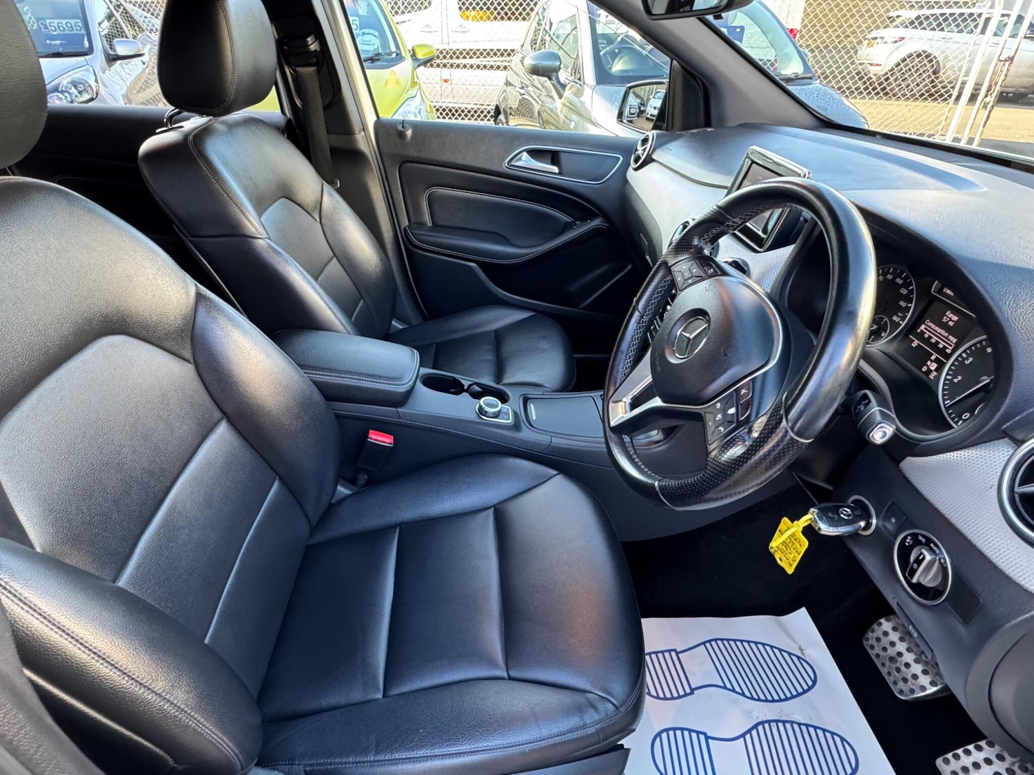 Used Mercedes-Benz B Class 2012 for sale - 76742681: Photo 16