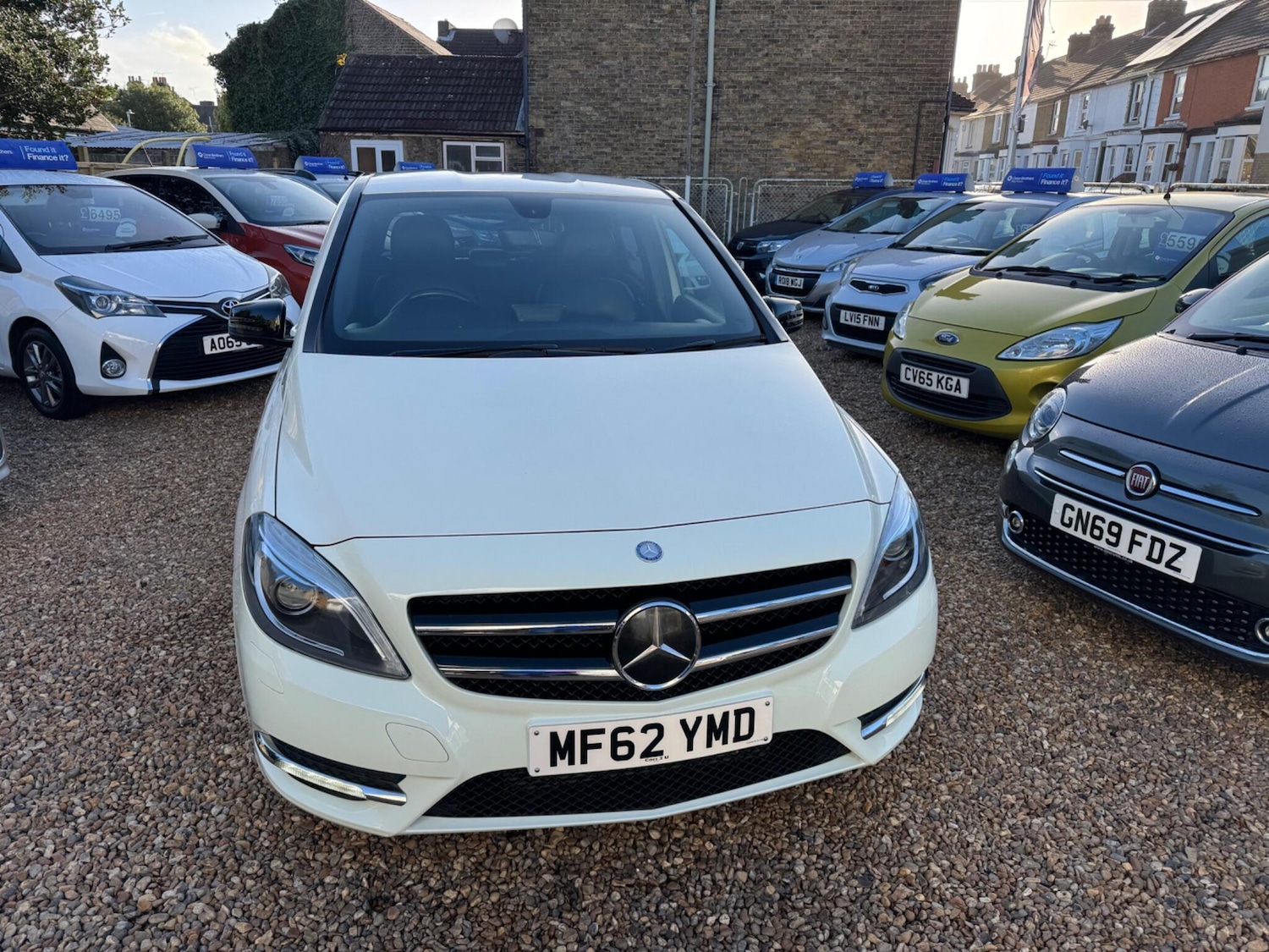 Used Mercedes-Benz B Class 2012 for sale - 76742681: Photo 2