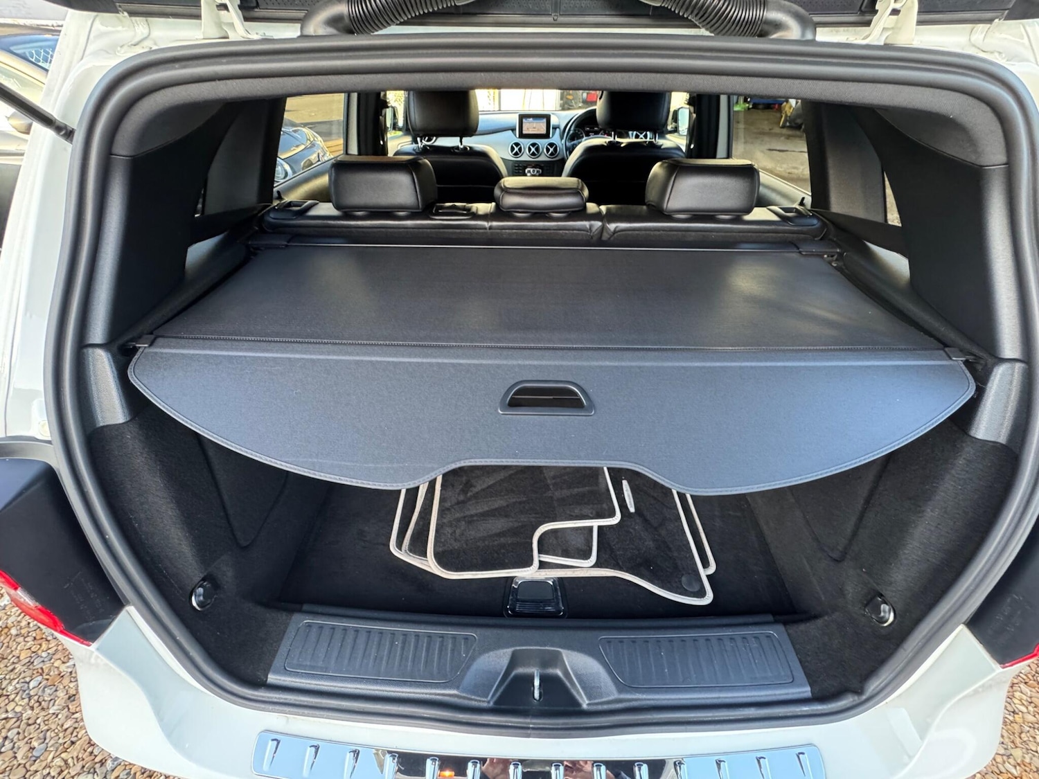 Used Mercedes-Benz B Class 2012 for sale - 76742681: Photo 30