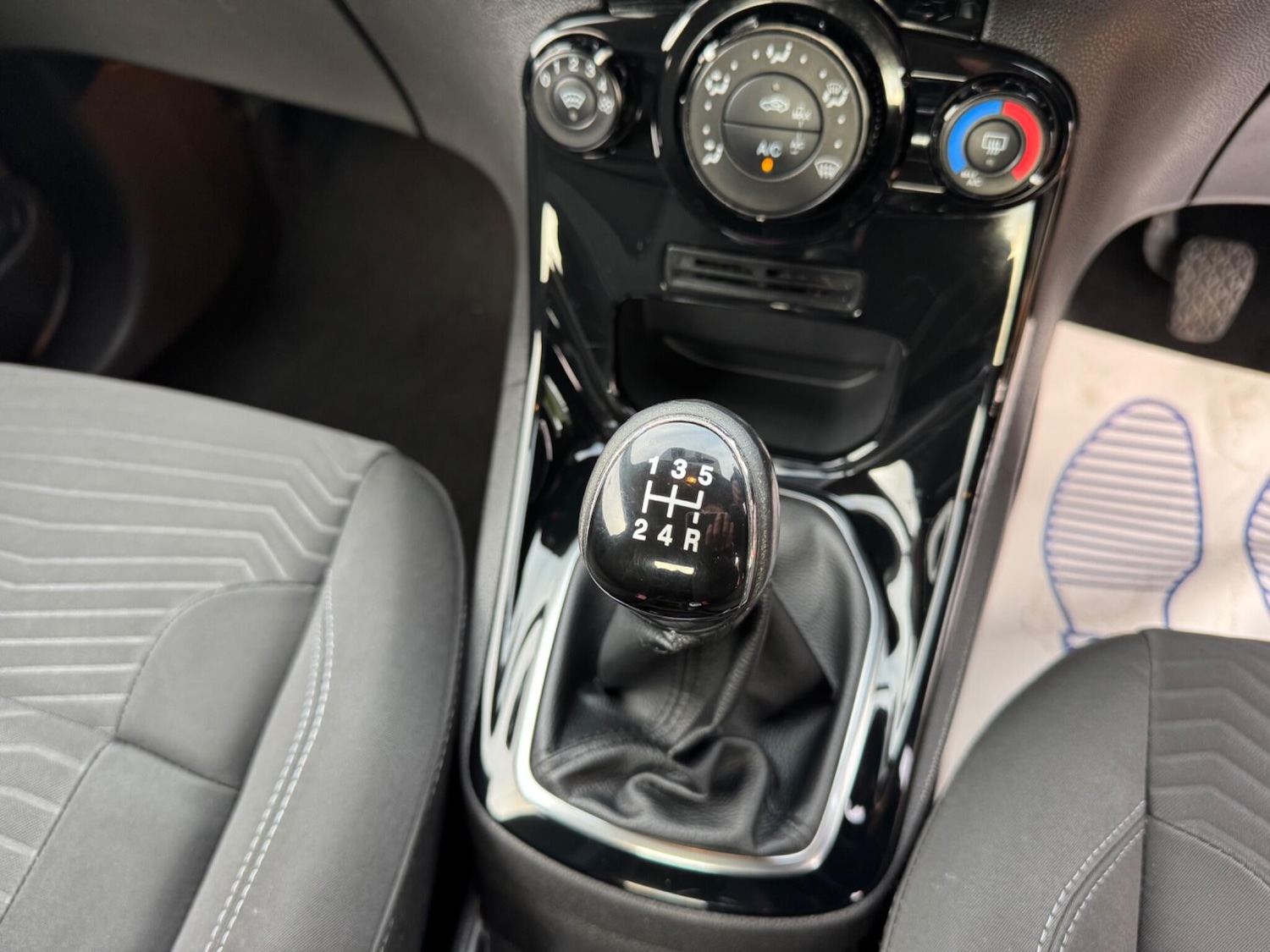 Used Ford Fiesta 2016 for sale - 77029976: Photo 17