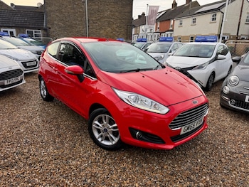 2016 (65) - 1.25 82 Zetec 3dr