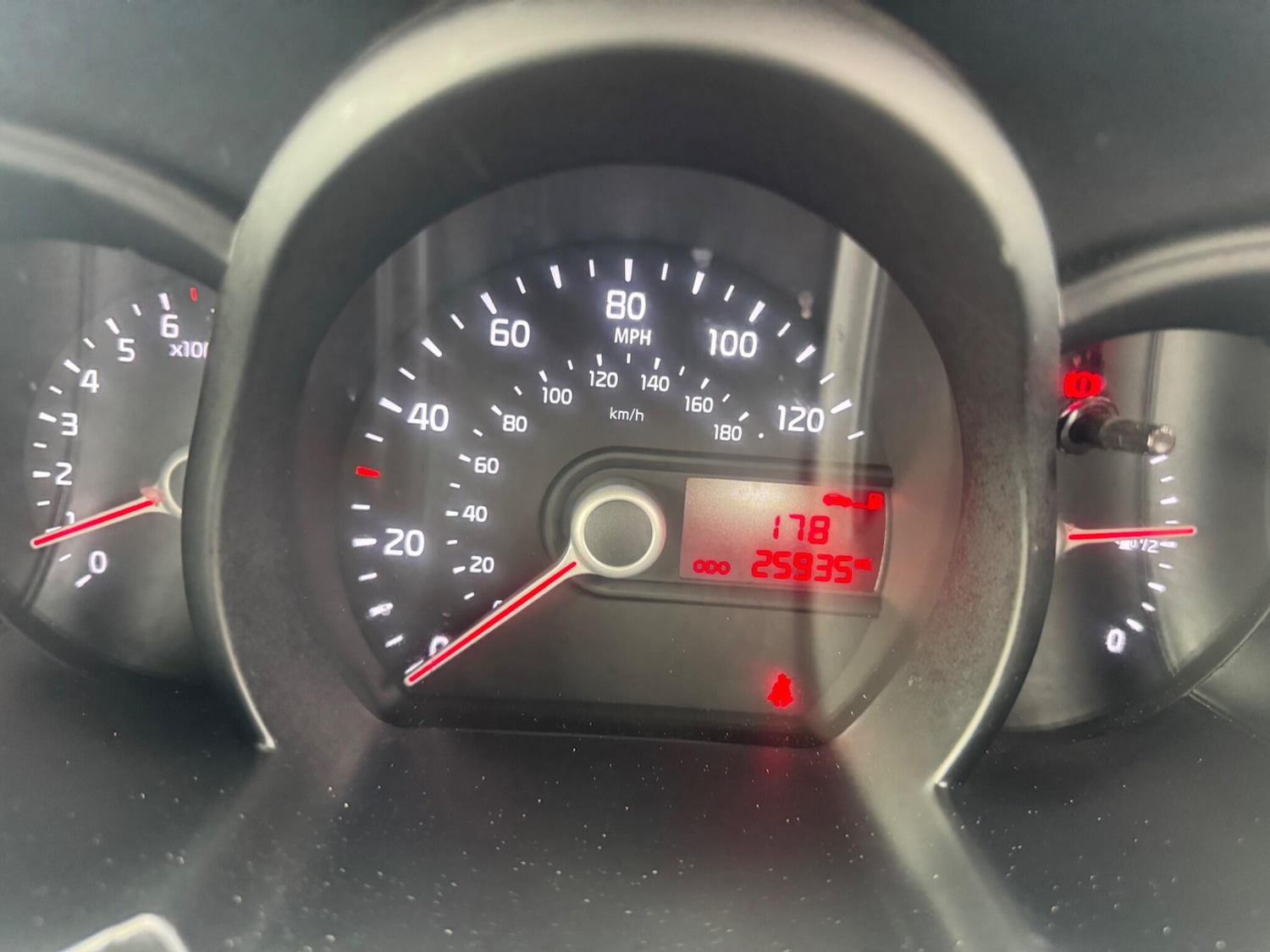 Used Kia Picanto 2015 for sale - 76691158: Photo 11