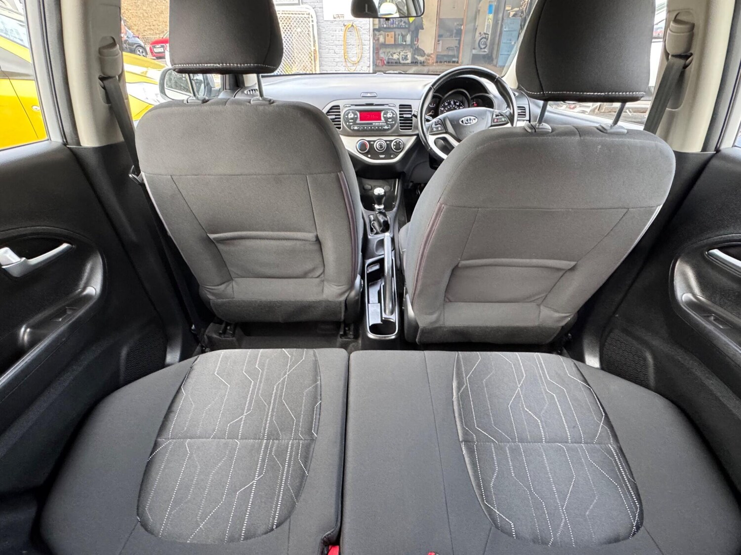 Used Kia Picanto 2015 for sale - 76691158: Photo 18