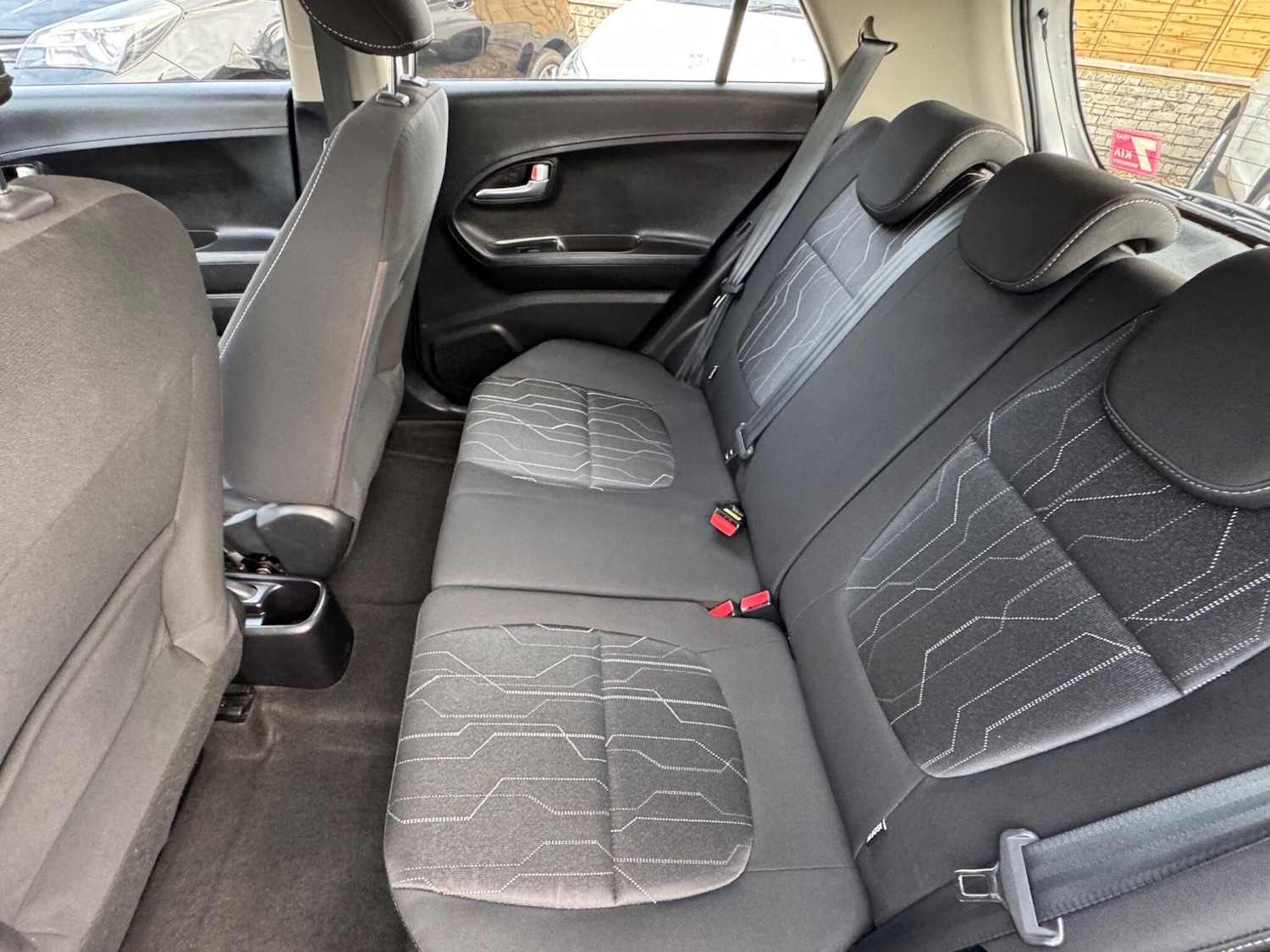 Used Kia Picanto 2015 for sale - 76691158: Photo 19