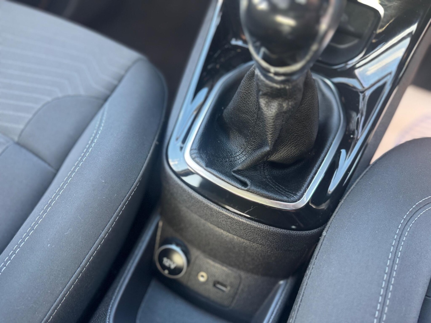 Used Ford Fiesta 2013 for sale - 76781029: Photo 12